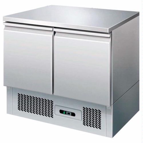 Saladette refrigerata statica 2 porte con piani in acciaio BT