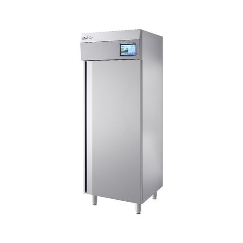 Armadio refrigerato inox ad ozono  900lt TN con porta cieca