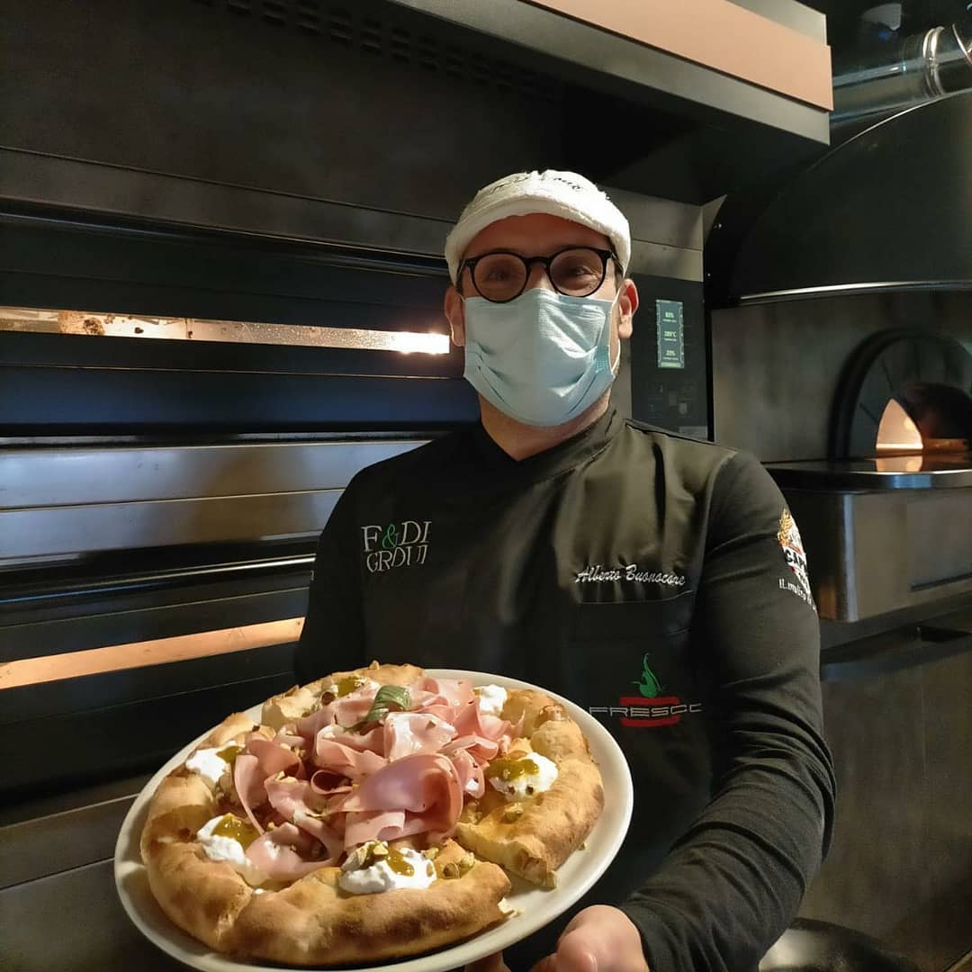 Pizza in hotel il progetto lanciato da Fede Group con il Maestro Pizzaiuolo Buonocore